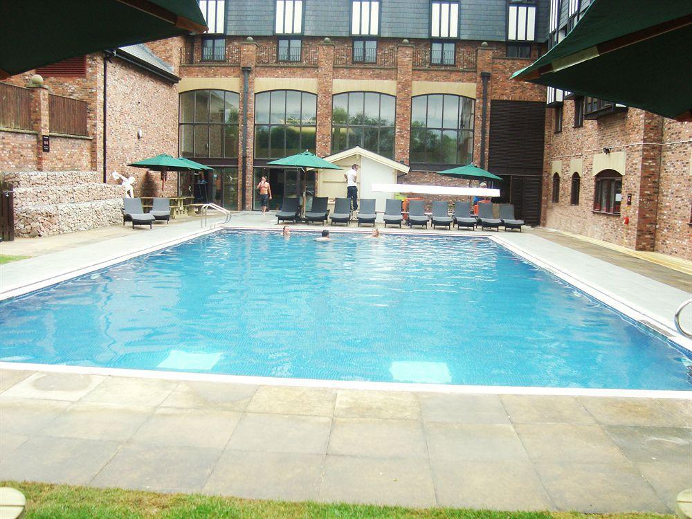 Village Hotel Blackpool Exterior foto